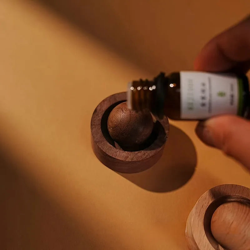 Wooden Rotating Aroma Diffuser – Car & Home Fragrance Air Freshener